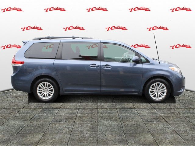 2014 Toyota Sienna 