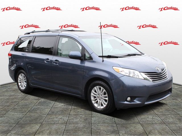 2014 Toyota Sienna 