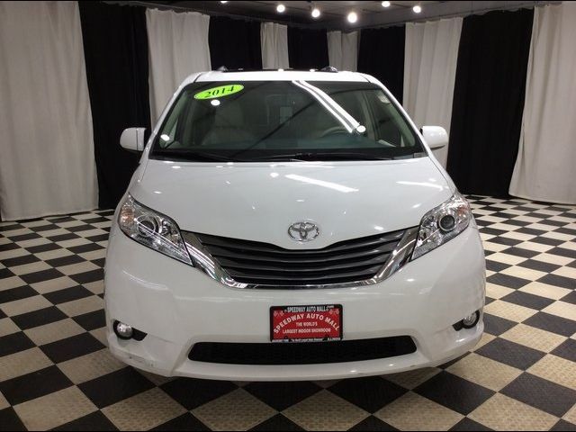 2014 Toyota Sienna XLE