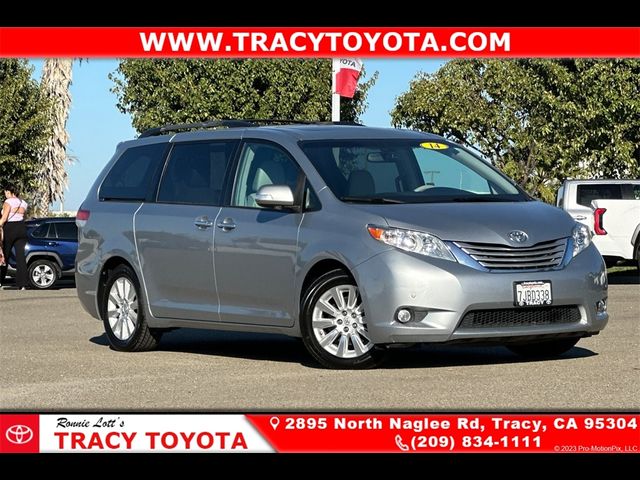 2014 Toyota Sienna 