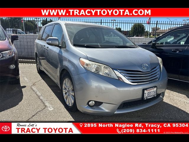 2014 Toyota Sienna 