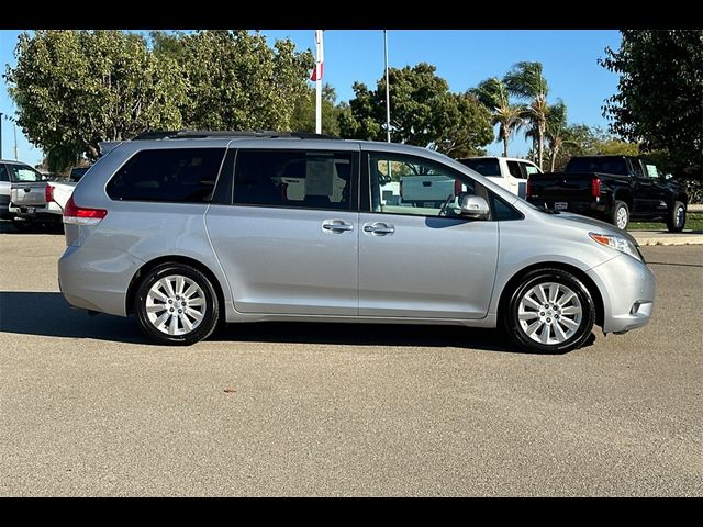 2014 Toyota Sienna 