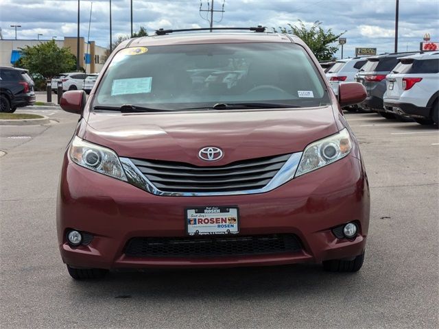 2014 Toyota Sienna 