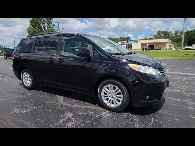 2014 Toyota Sienna 