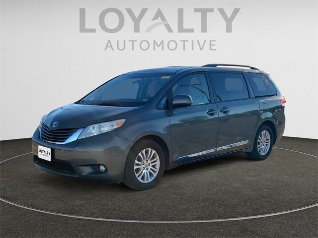 2014 Toyota Sienna 