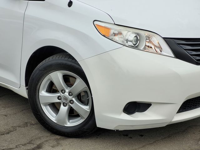 2014 Toyota Sienna L