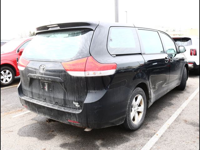 2014 Toyota Sienna L