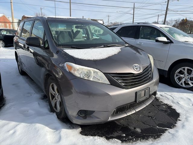 2014 Toyota Sienna L