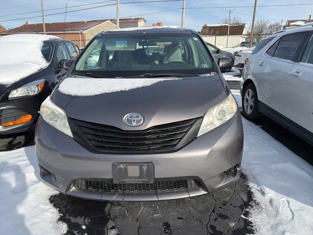 2014 Toyota Sienna L