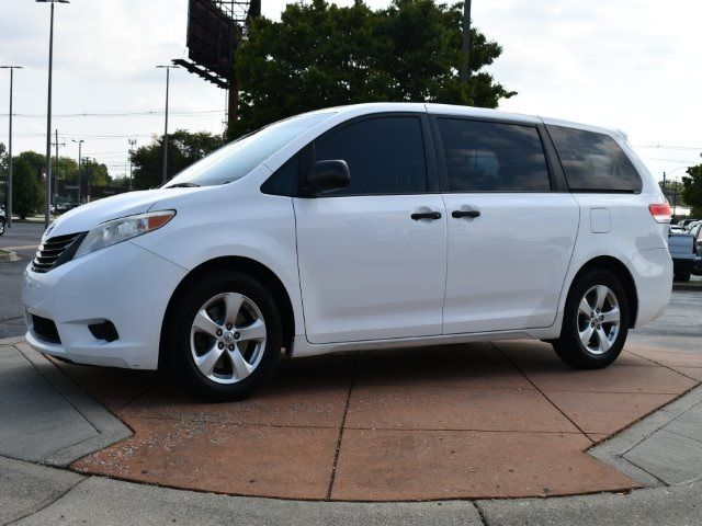 2014 Toyota Sienna L