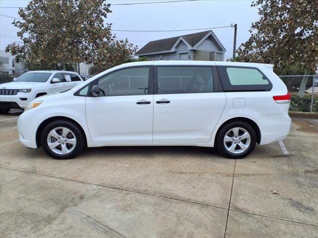 2014 Toyota Sienna L