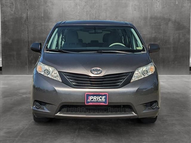 2014 Toyota Sienna L