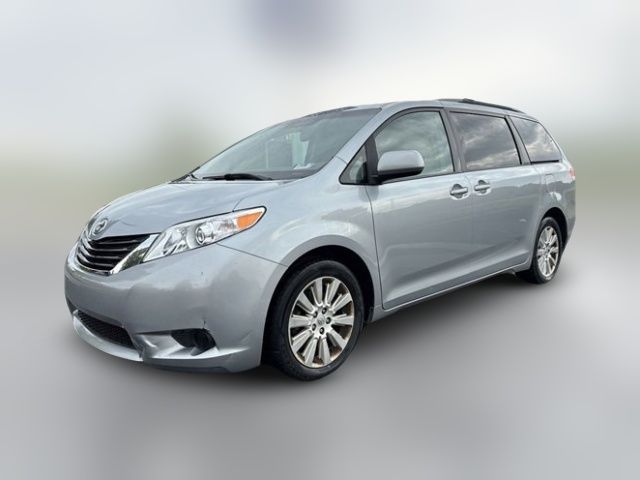 2014 Toyota Sienna LE