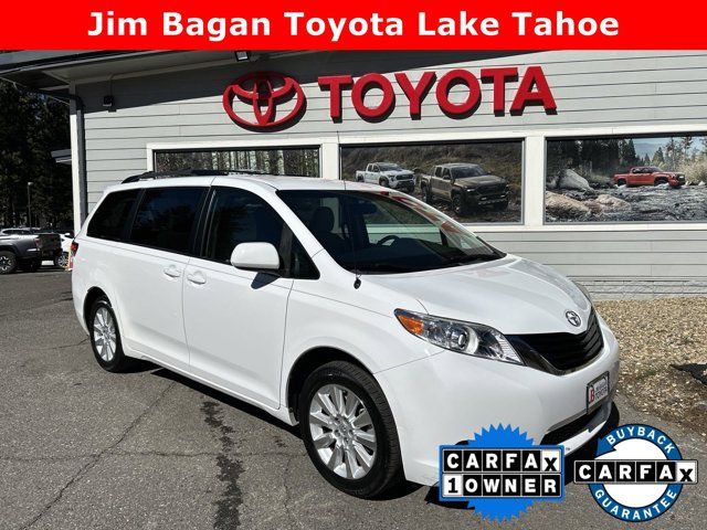 2014 Toyota Sienna LE