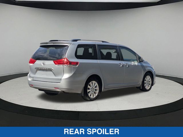 2014 Toyota Sienna LE