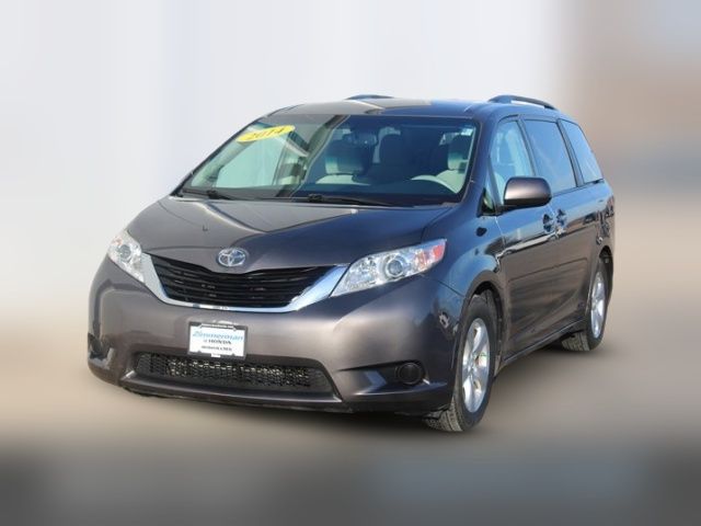 2014 Toyota Sienna LE