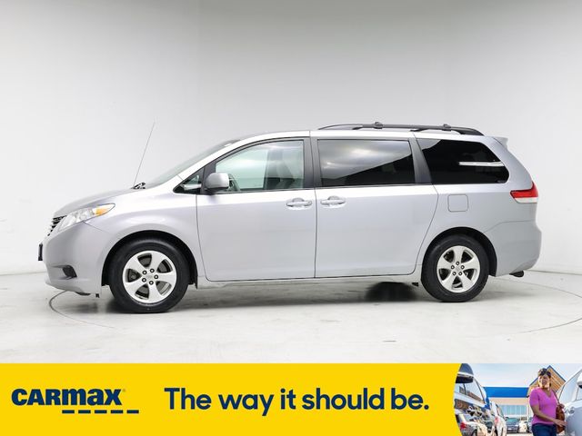 2014 Toyota Sienna LE