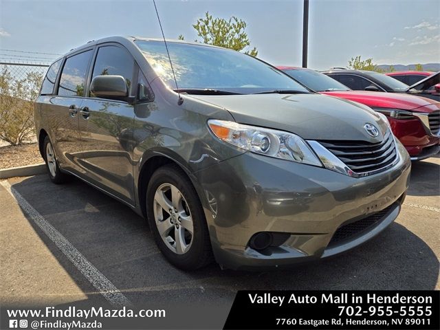 2014 Toyota Sienna LE