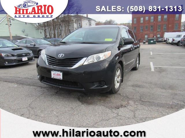 2014 Toyota Sienna LE