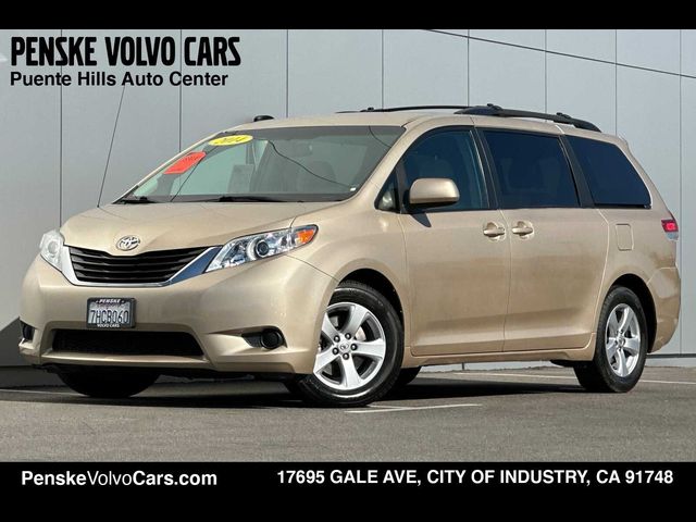 2014 Toyota Sienna 