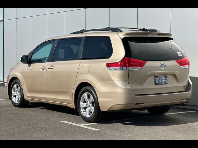 2014 Toyota Sienna 