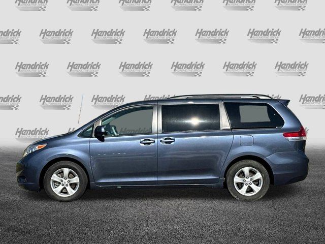 2014 Toyota Sienna LE