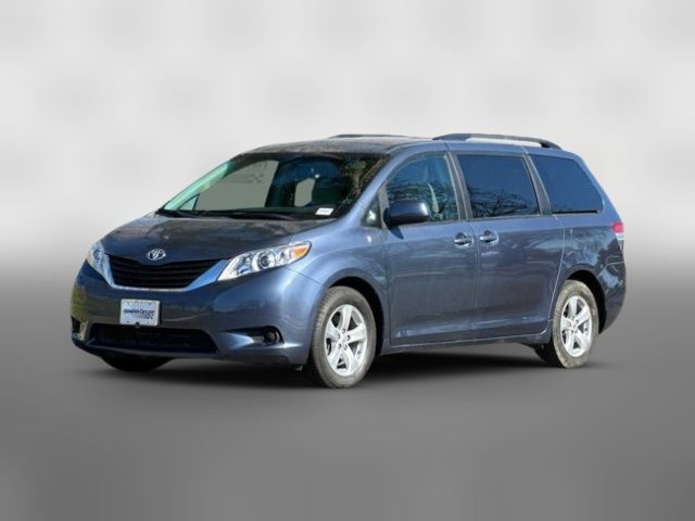 2014 Toyota Sienna LE