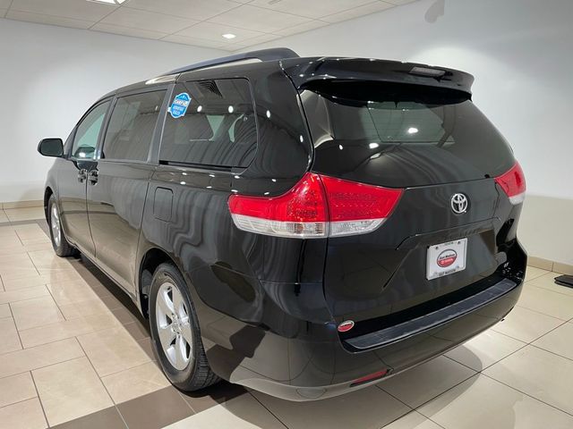 2014 Toyota Sienna LE