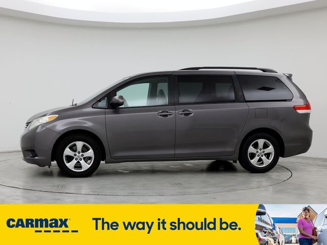 2014 Toyota Sienna LE