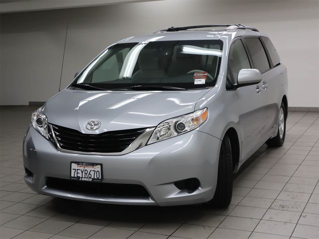 2014 Toyota Sienna 