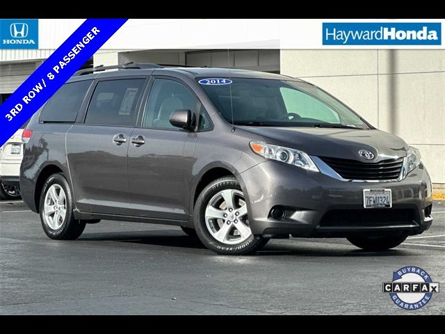 2014 Toyota Sienna LE