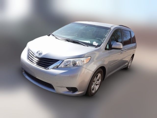 2014 Toyota Sienna 