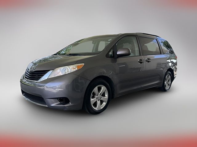 2014 Toyota Sienna LE