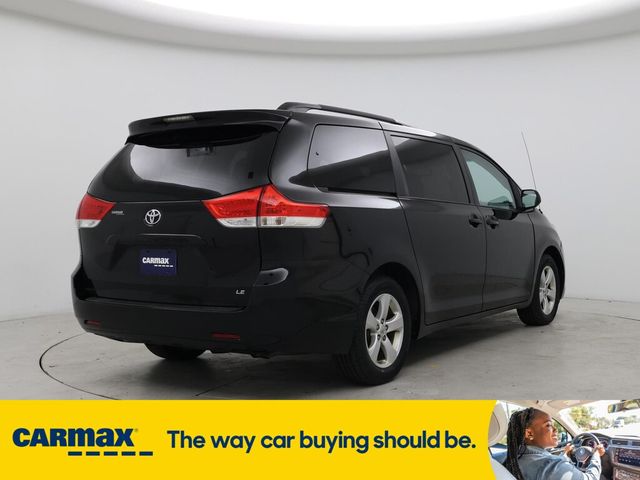 2014 Toyota Sienna LE