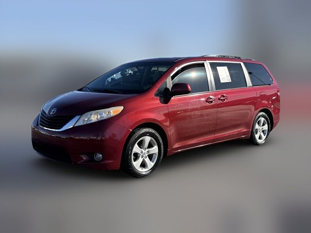 2014 Toyota Sienna LE