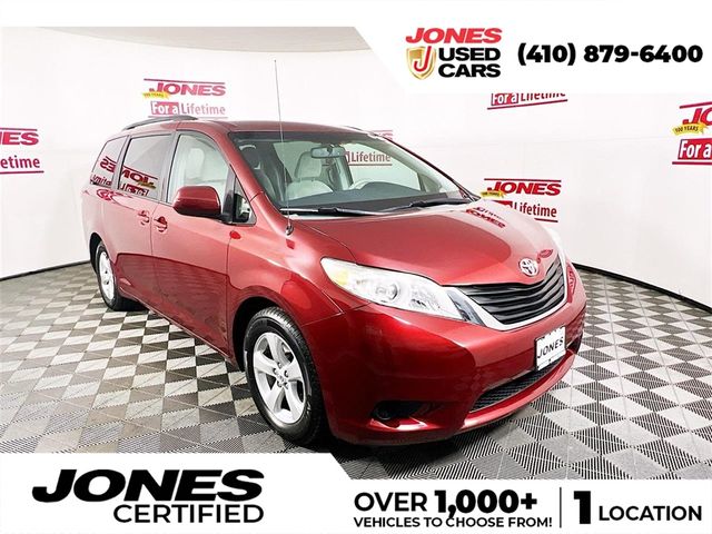 2014 Toyota Sienna LE