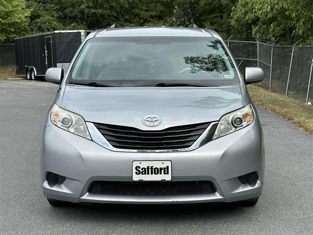 2014 Toyota Sienna LE