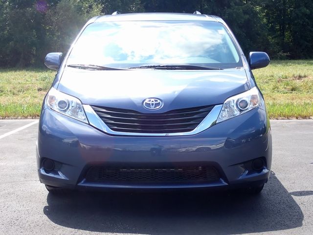 2014 Toyota Sienna 