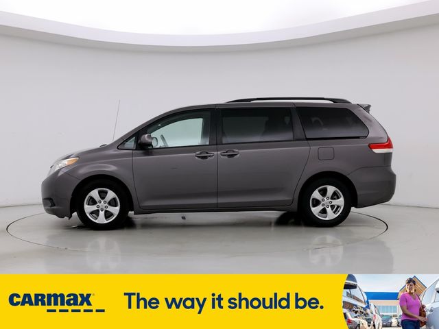 2014 Toyota Sienna LE