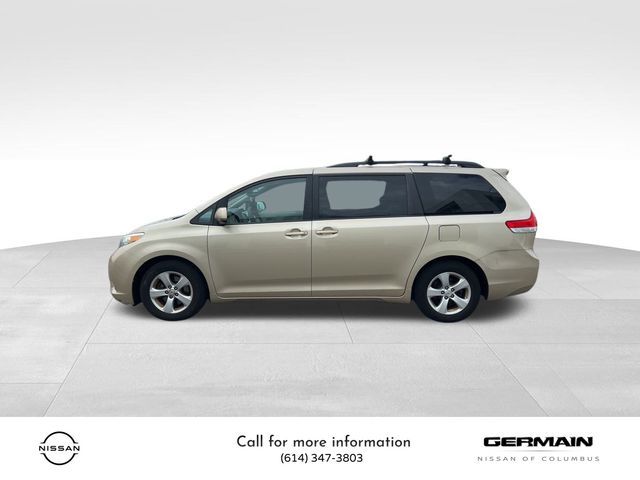 2014 Toyota Sienna LE
