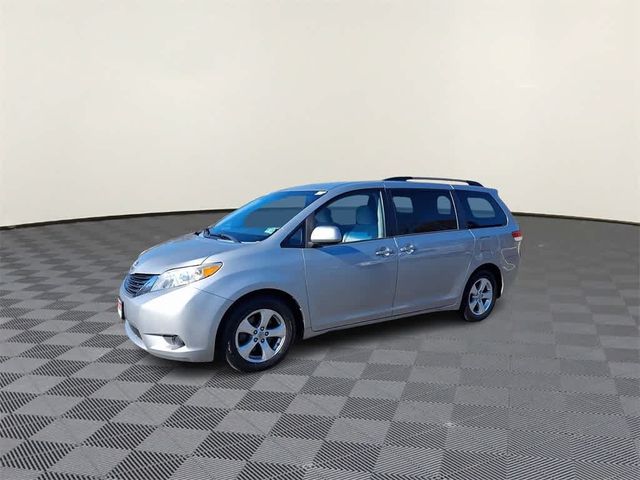 2014 Toyota Sienna LE