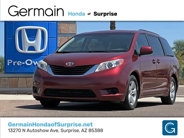 2014 Toyota Sienna LE