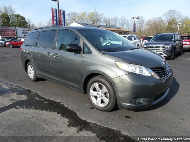 2014 Toyota Sienna