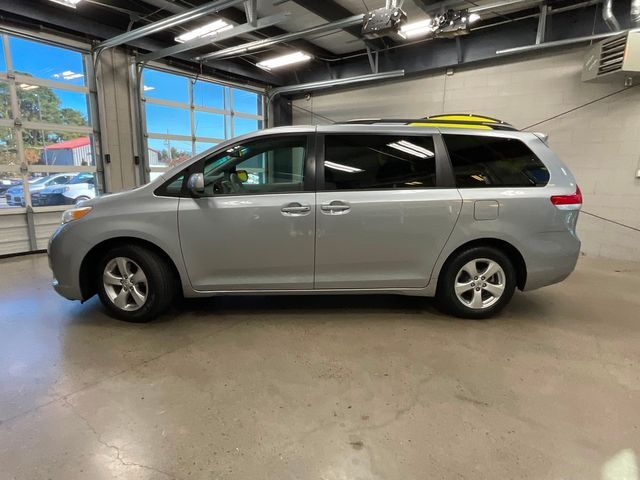 2014 Toyota Sienna 