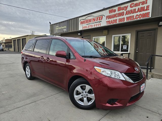 2014 Toyota Sienna 