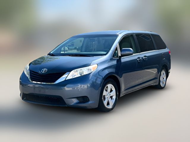 2014 Toyota Sienna LE