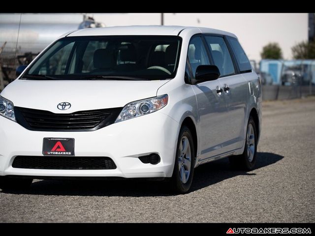 2014 Toyota Sienna L
