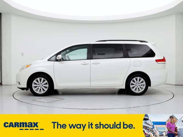 2014 Toyota Sienna XLE