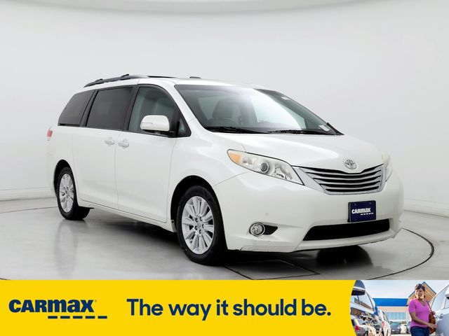 2014 Toyota Sienna XLE