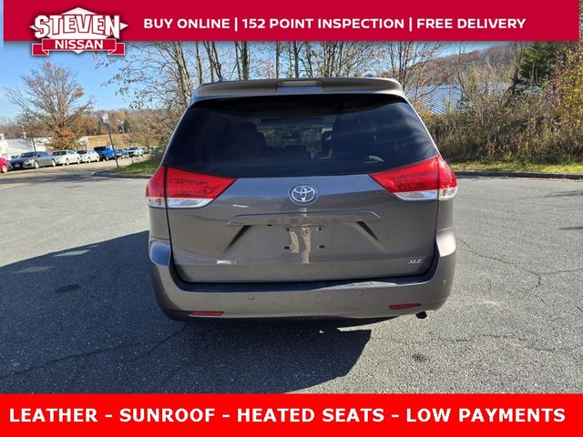 2014 Toyota Sienna 